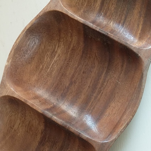 hand-carved 3 section wooden bowl - Picture 3 of 16